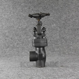 Type d'angle soupape globe en acier forgé SW NPT soupape d'arrêt d'angle en acier au carbone